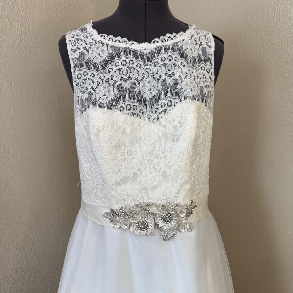 Davids Bridal Lace Tulle A-Line Wedding Dress Bead Sash WG3711 White Ivory - Picture 2 of 16